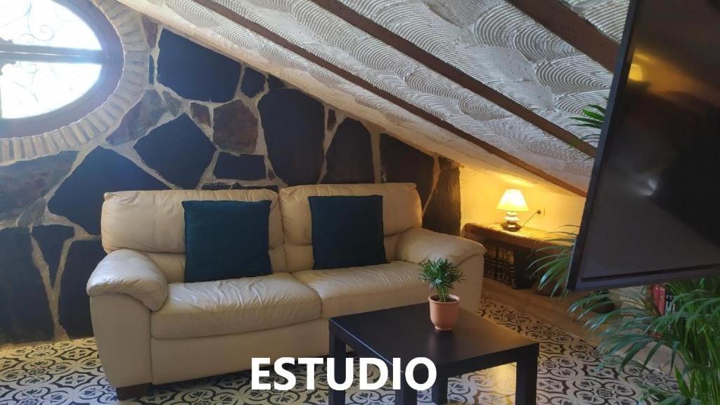 Alojamientos La Casa De Piedra Мурсія Екстер'єр фото